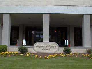 Topaz House Apartments